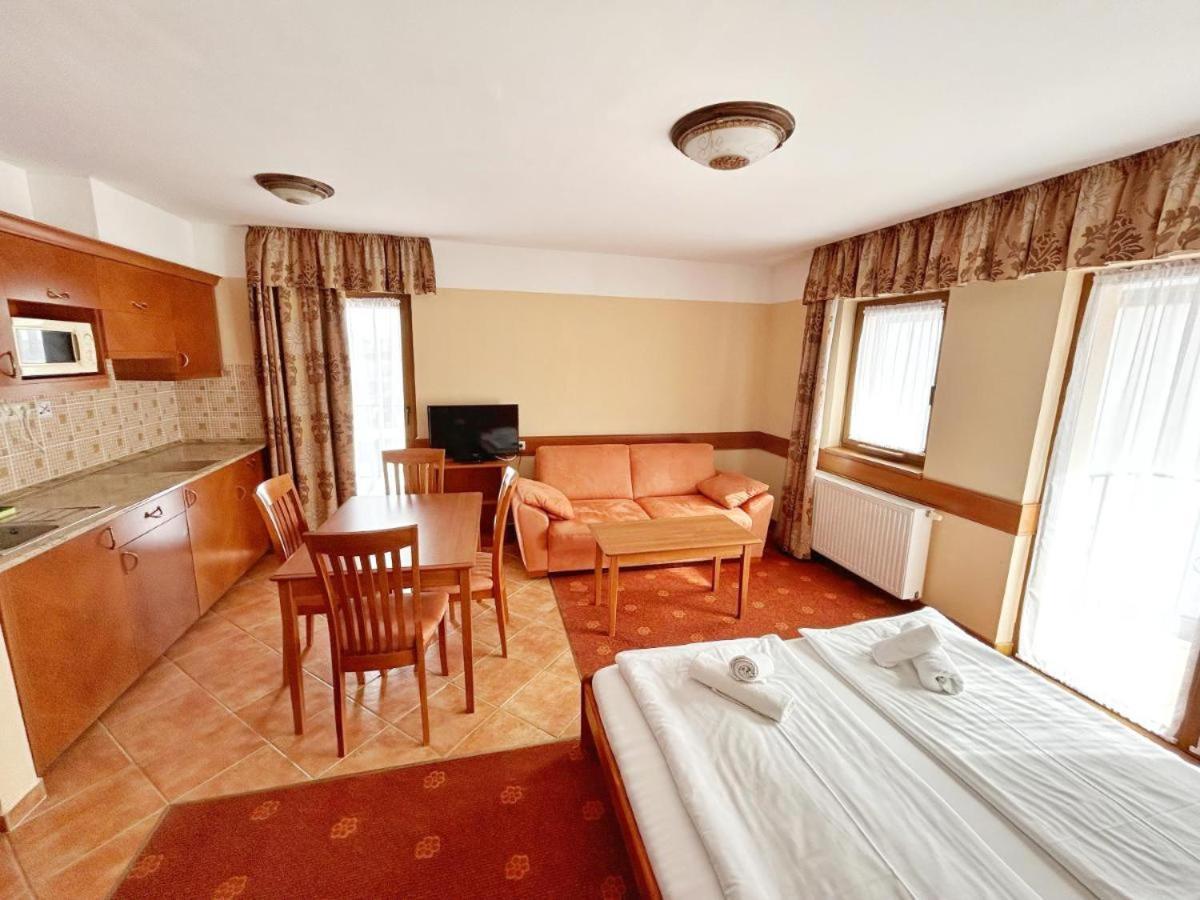 Fonix Wellness *** 1 A Epulet Bed & Breakfast Hévíz Dış mekan fotoğraf