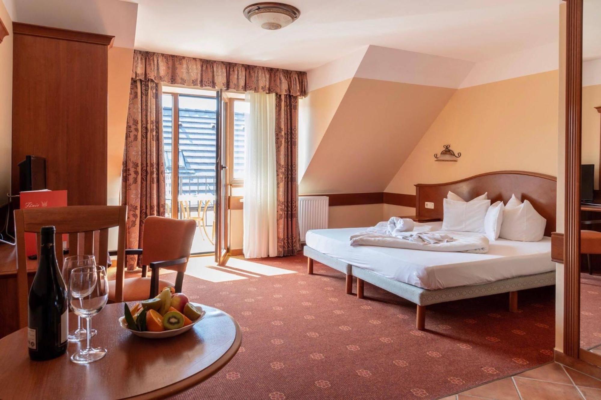 Fonix Wellness *** 1 A Epulet Bed & Breakfast Hévíz Dış mekan fotoğraf