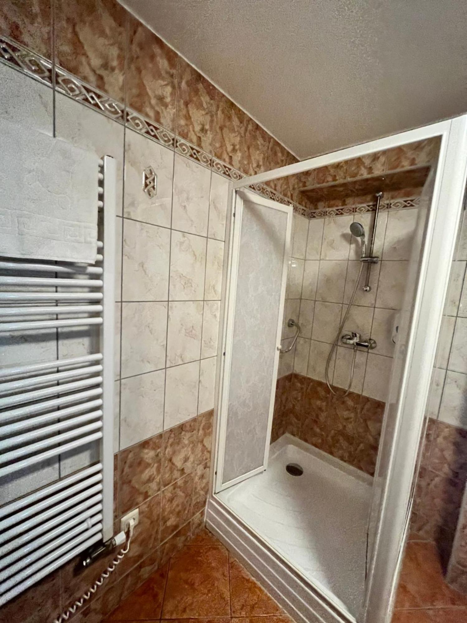 Fonix Wellness *** 1 A Epulet Bed & Breakfast Hévíz Dış mekan fotoğraf
